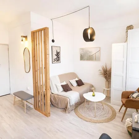 Cozy Centre Apartment *